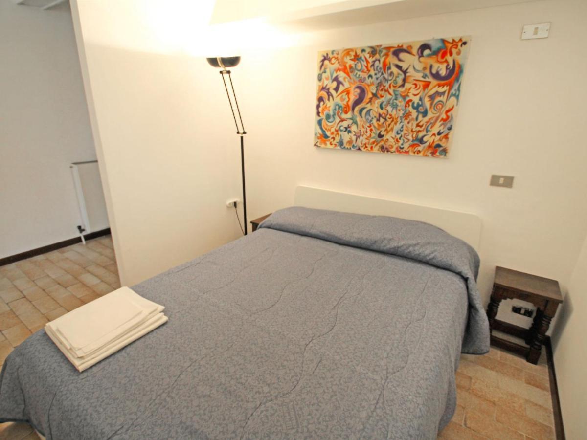 Apartment Hermitage-5 By Interhome Porto Valtravaglia Exteriör bild