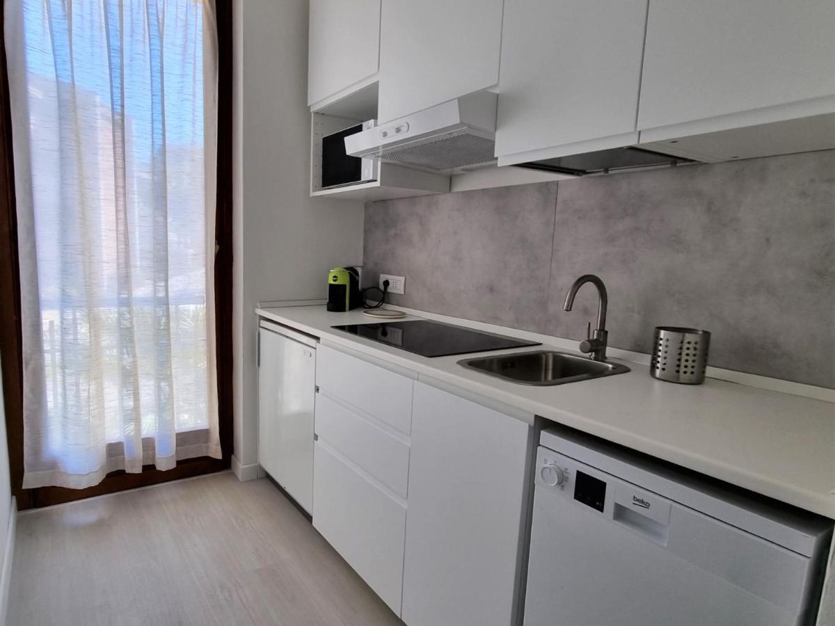 Apartment Hermitage-5 By Interhome Porto Valtravaglia Exteriör bild